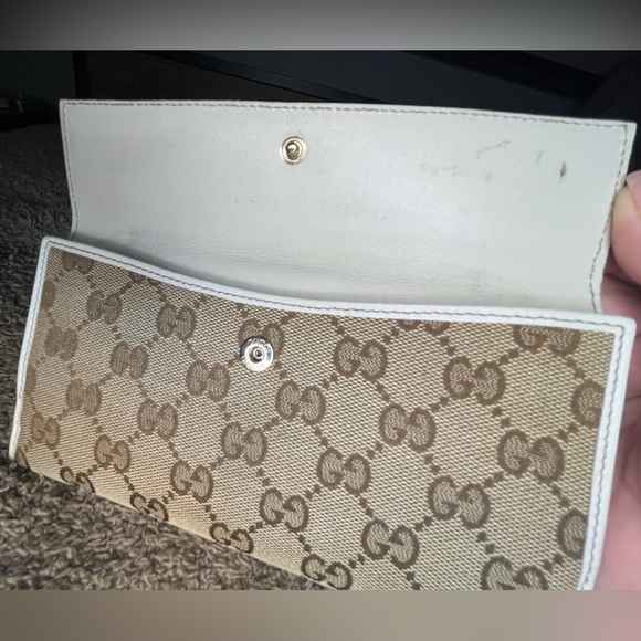 Gucci tote with wallet - Picture 13 of 16